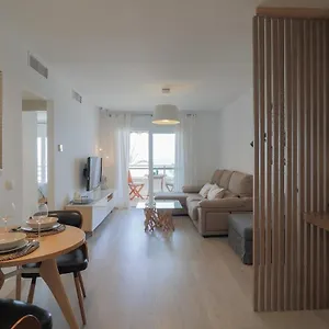 Apartamento Seashore Classy With Parking, Rincón de la Victoria